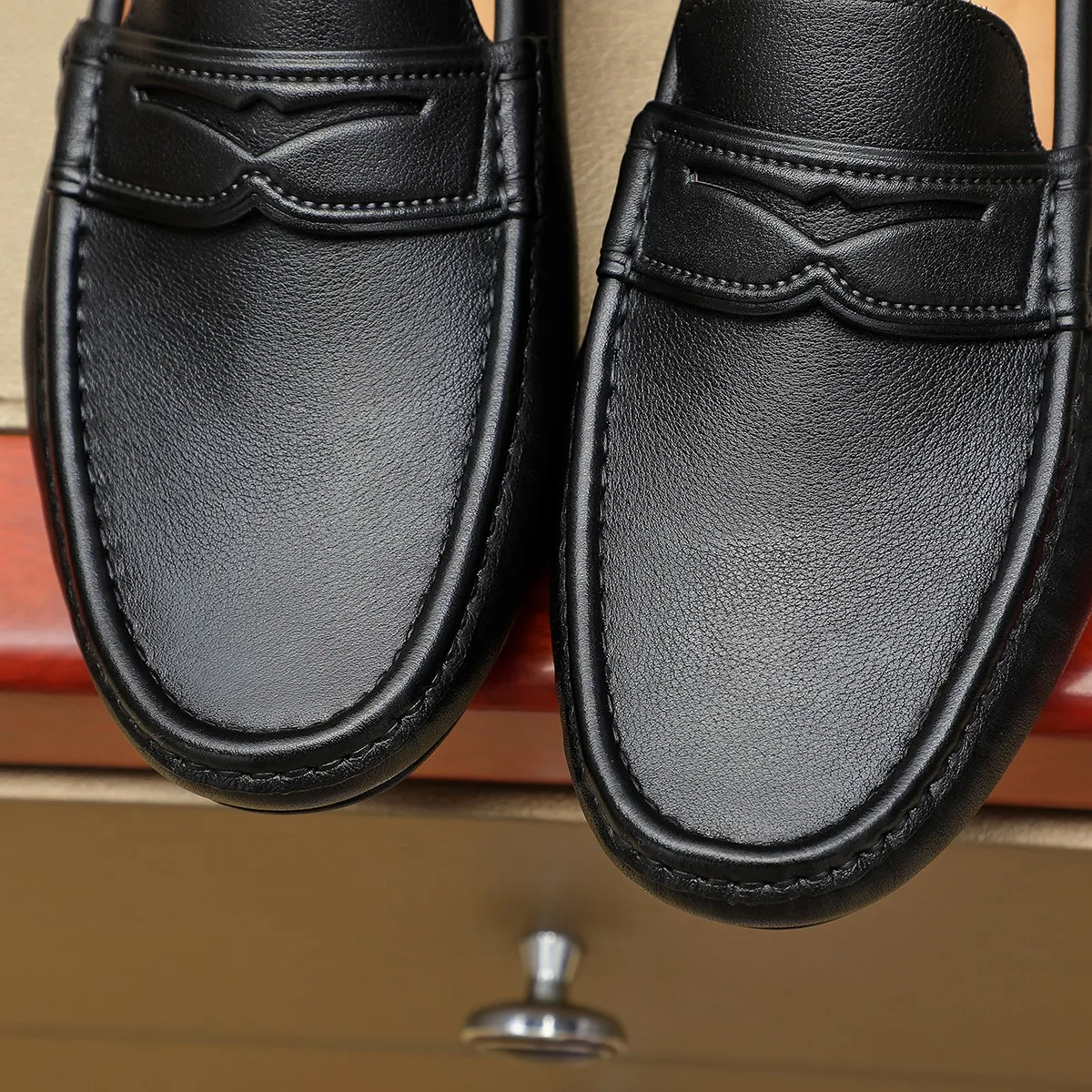 Men's shoes 💰360💰💰GUCCI Gucci official website synchronizes the latest model 🛃The upper is made of imported cowhide, 🐷leather lining, rubber outsole, 🎩🎩top-notch handcrafted workmanship with fine stitches and threads🔍definitely satisfy those perfectionist men who pursue high luxury quality 👏 Colors available! Code number 38-44 Large quantity in stock